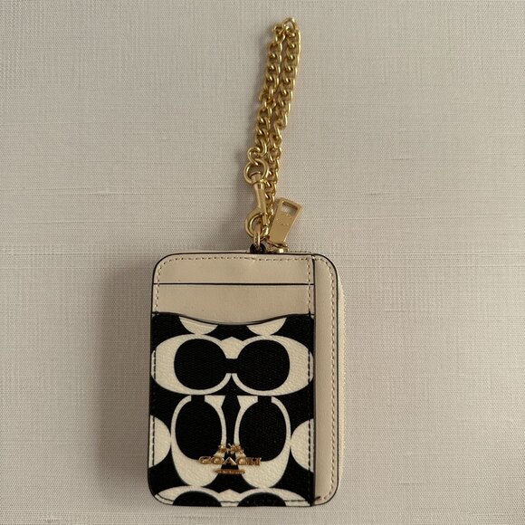 Coach Zip Card Case In Signature Canvas - Picture 4 of 14